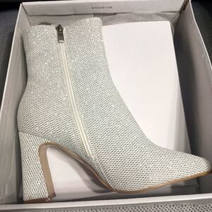 Sparkling shimmer square hi heels Booties